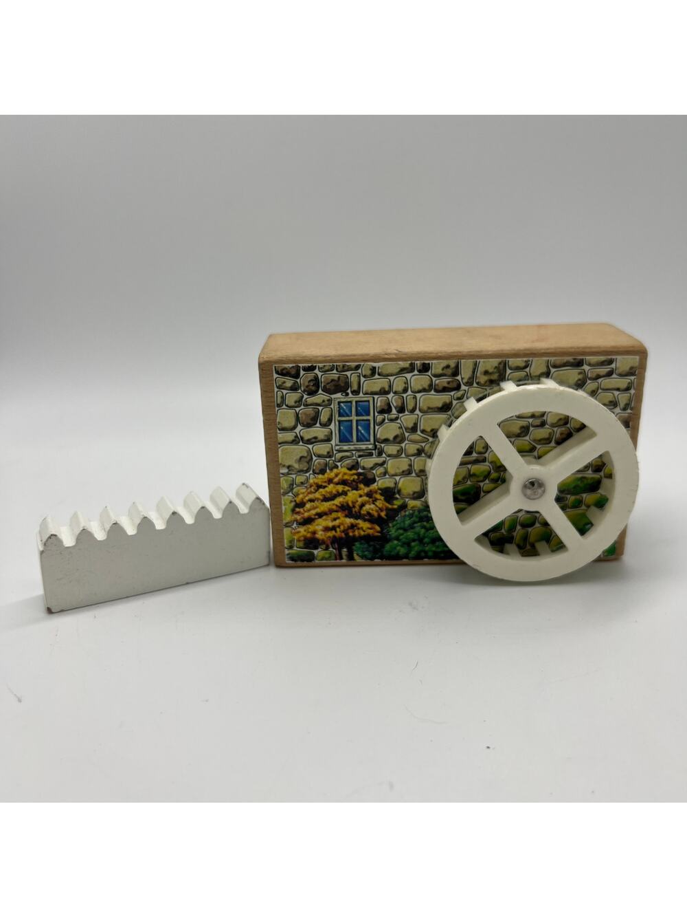 Thomas Wooden Railway Gristmill Waterwheel Replacement Building Gate VTG NO ROOF